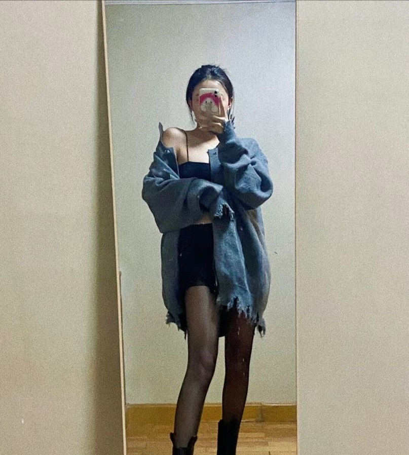 河东风骚黑丝妹子
