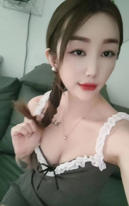 小歪妹来了哦
