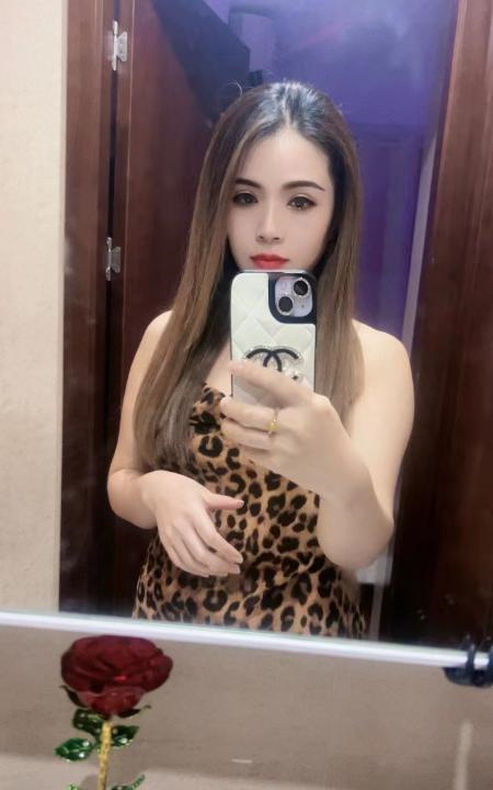 湖塘小妖妹妹