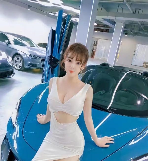 天河潭村车模芊菲儿