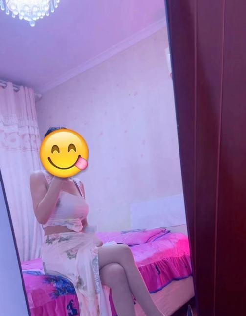 瑶海兰兰黑丝白高爽记