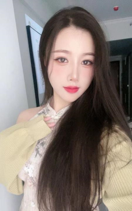 服务系小涵