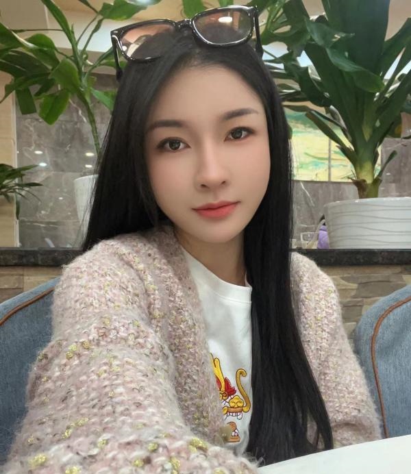 甜美少女麦兜