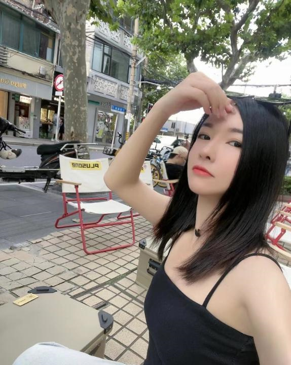 甜美少女麦兜