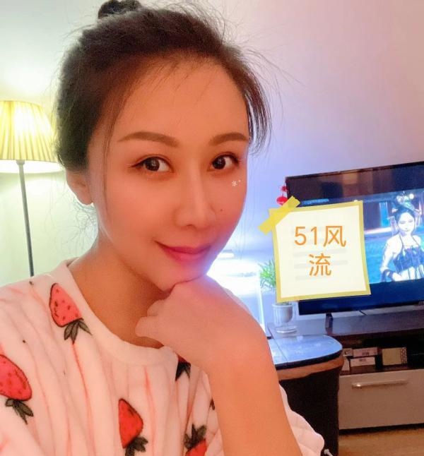 姑苏瑜伽老师曼曼