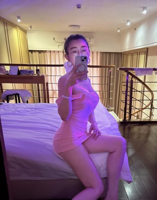 姑苏区小白虎瑶瑶