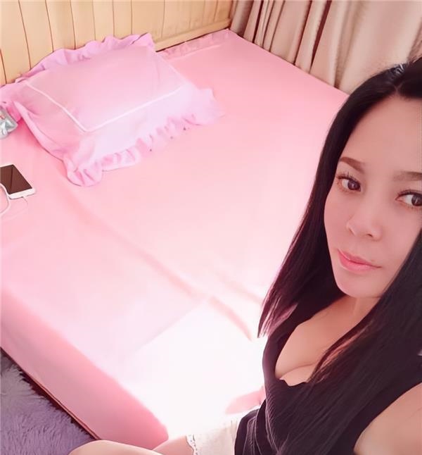 滨江少妇余儿