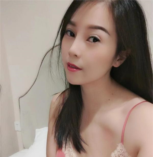 成都美胸少妇雪梨
