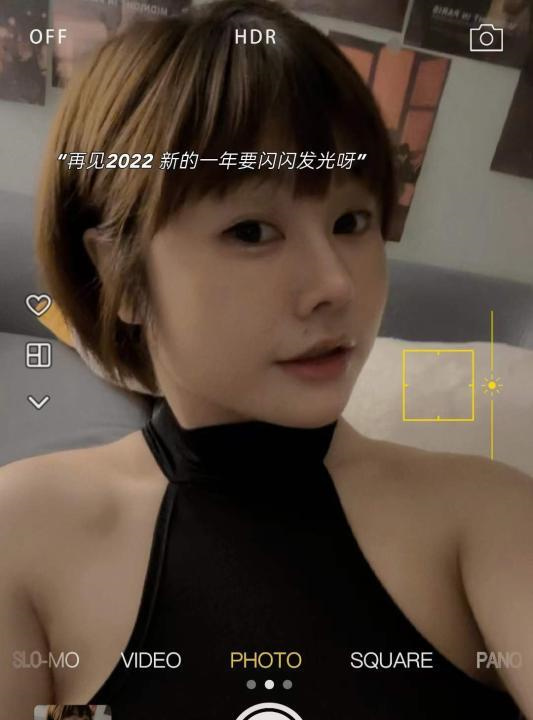 江宁雪舞美女