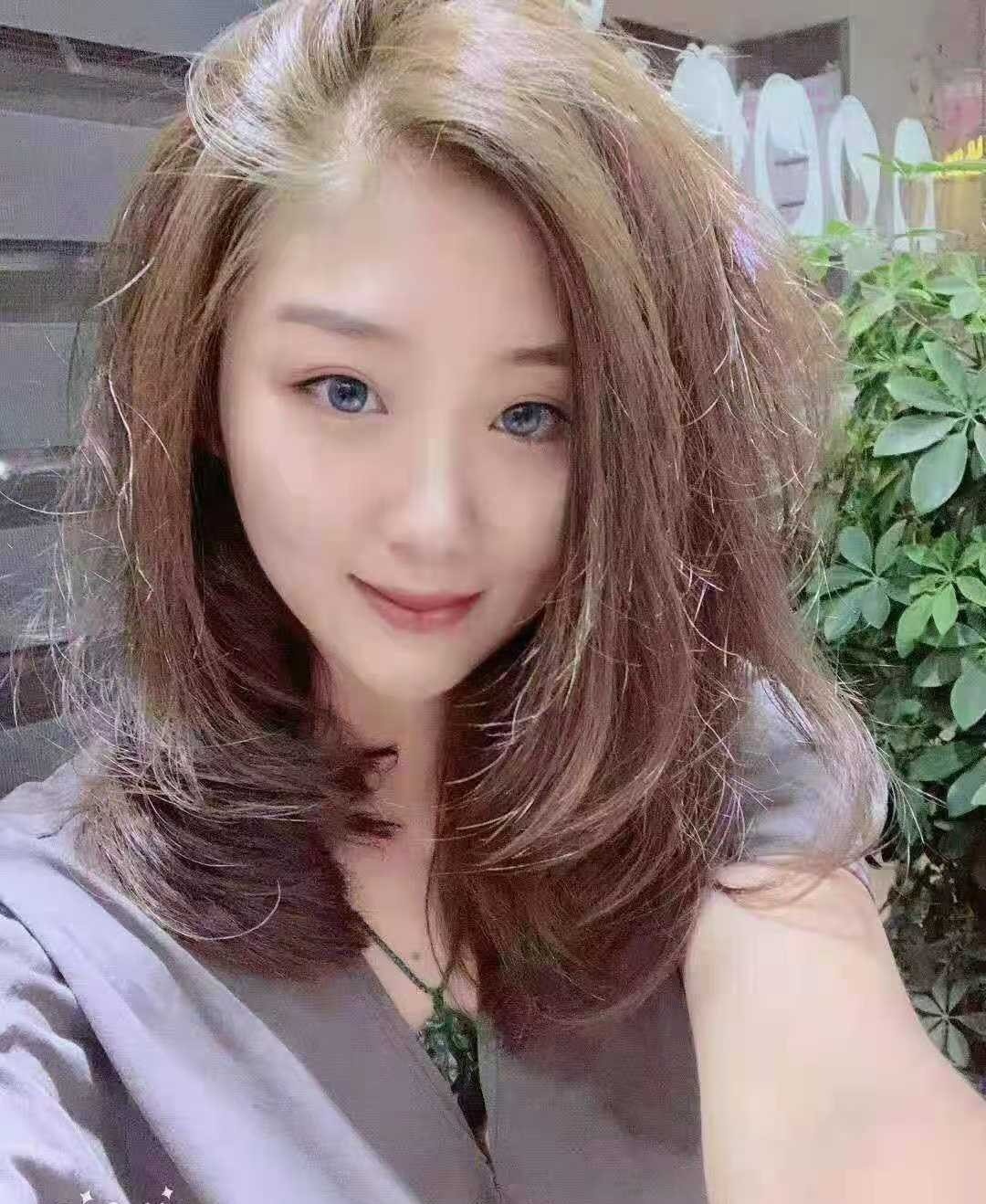 身材超棒的健身妹儿