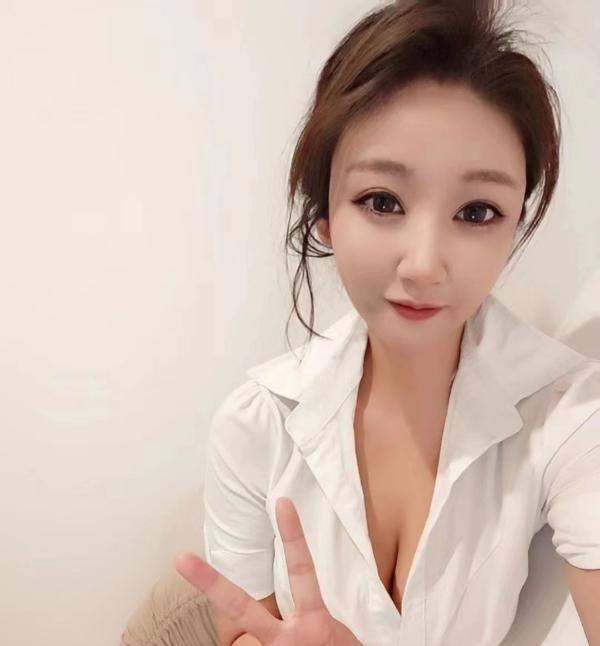 坂田巨乳大KK