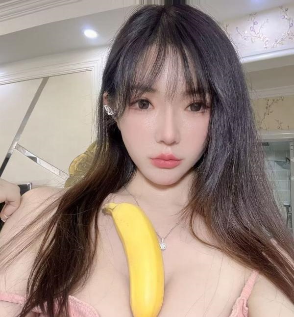 火辣G奶妹子