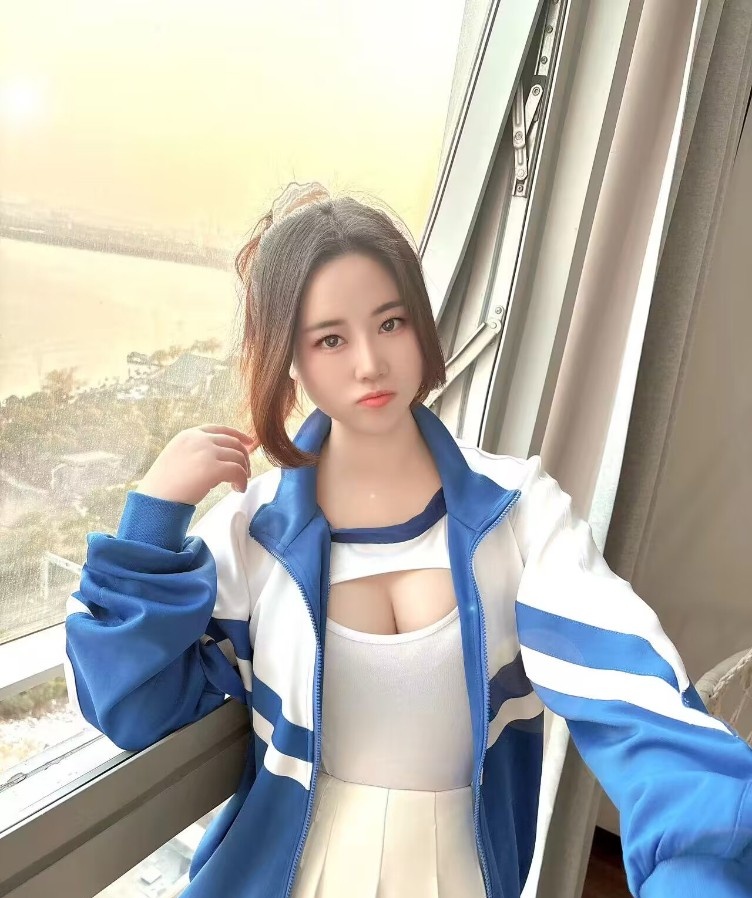 姑苏少妇玩口爆