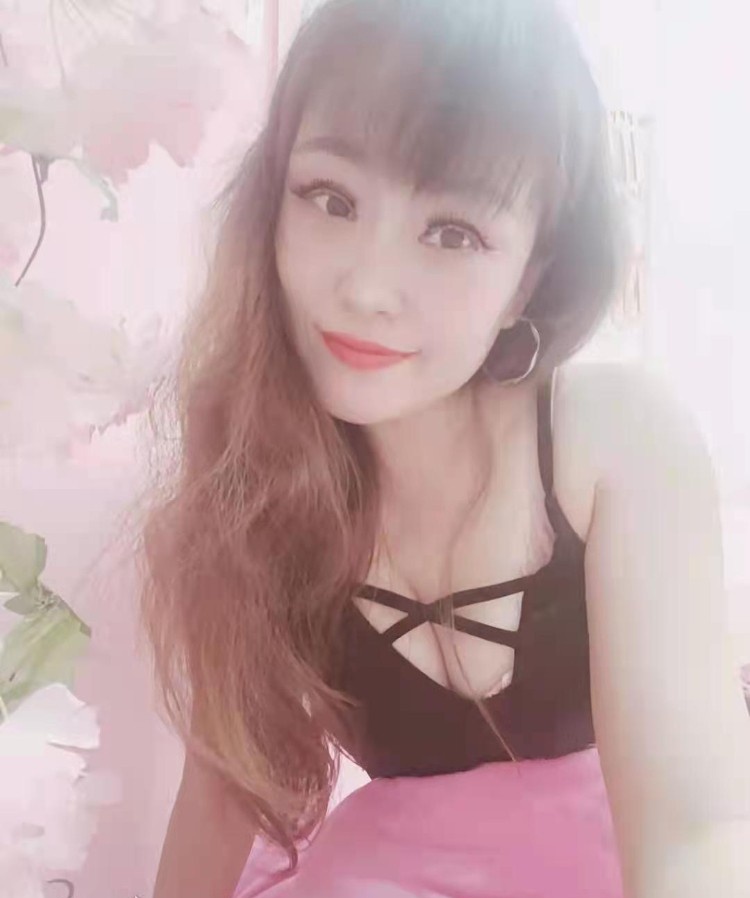 梁溪潮喷少妇