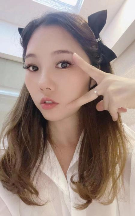 白云服务型小丽