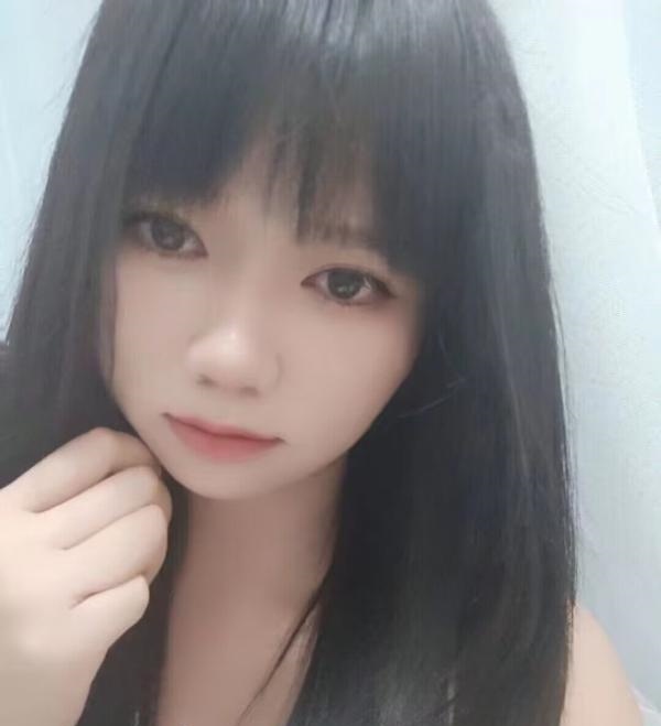 坪洲大胸妹小雪