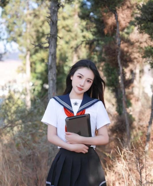 清新小梓倩