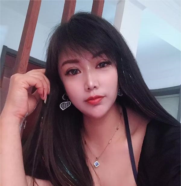 成都韵味少妇英英