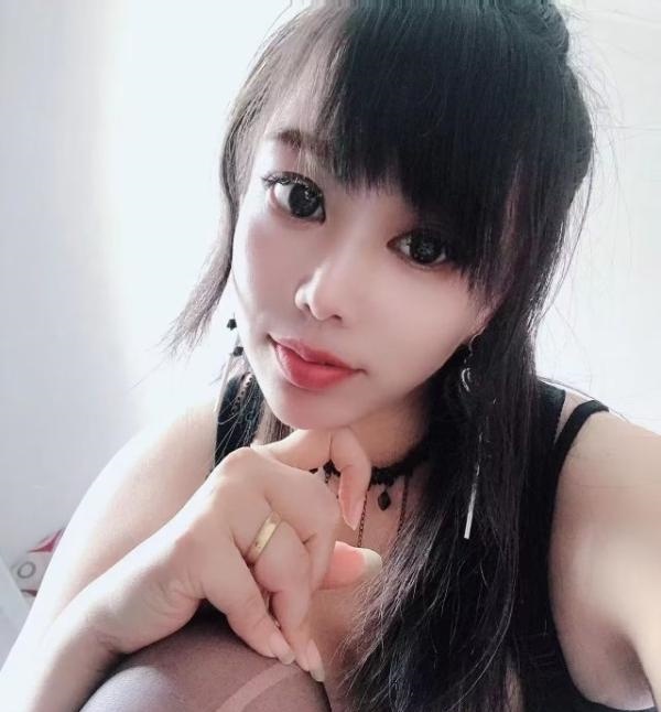 成都韵味少妇英英