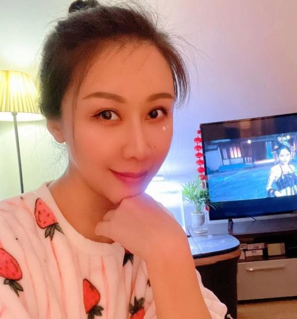 姑苏瑜伽妹妹曼曼