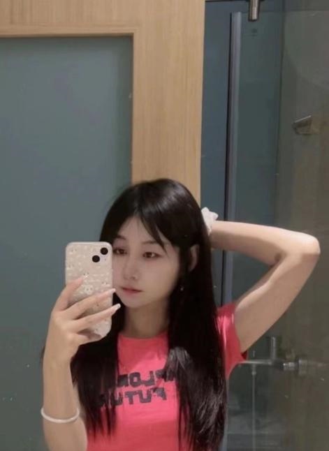 00后温柔嫩妹子