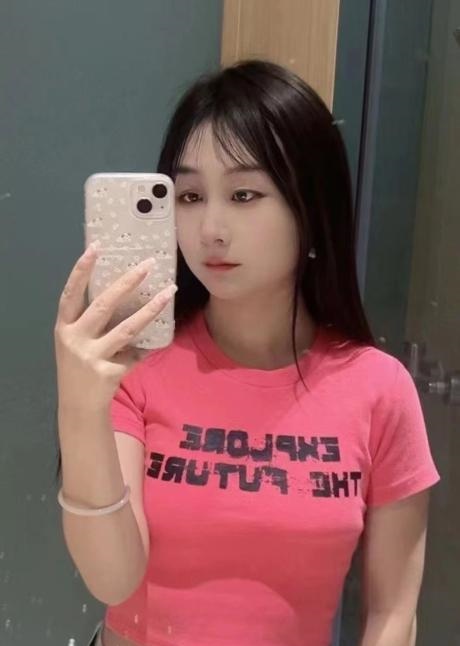 00后温柔嫩妹子