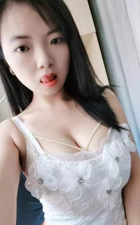 徐汇童颜巨乳