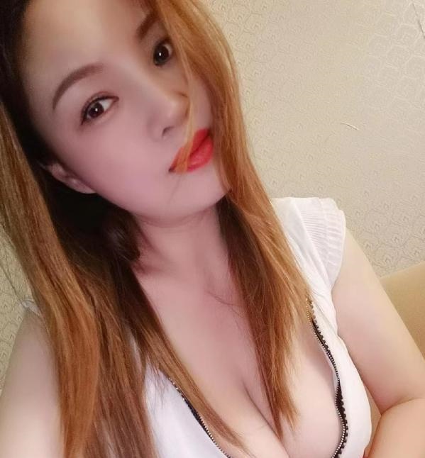 越秀美乳老师