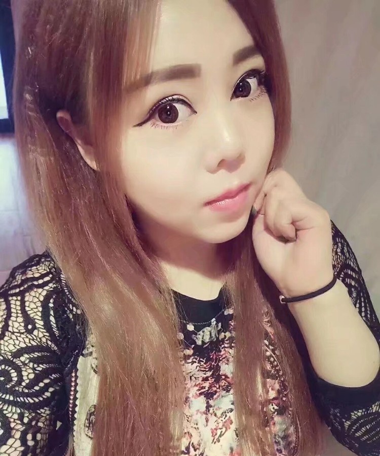 大奶轻熟女