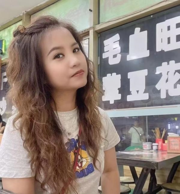 南岸骚气少妇