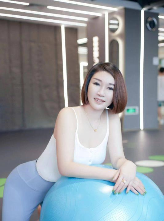 东晓南熟妇