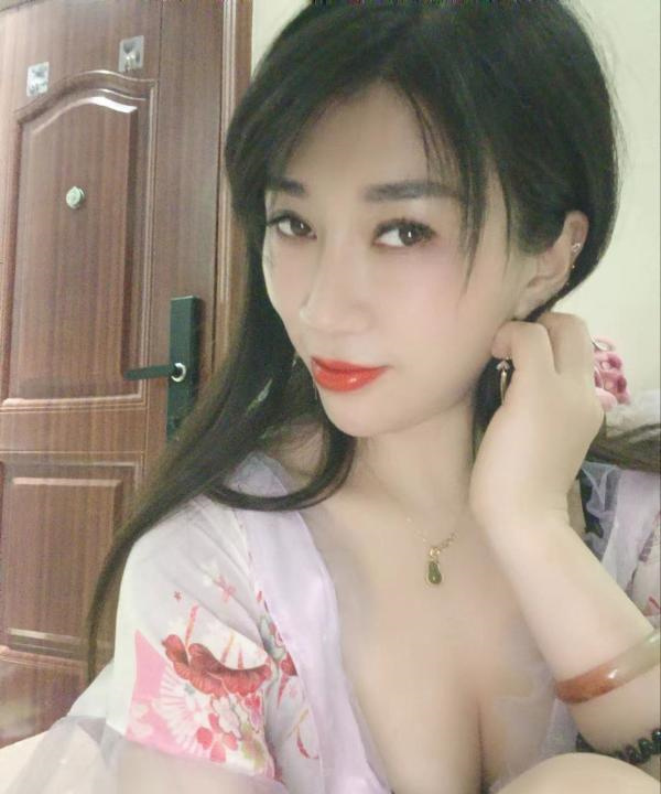 离异骚妇花妹