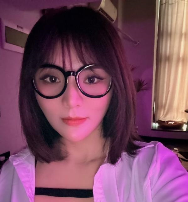 花都D奶美美