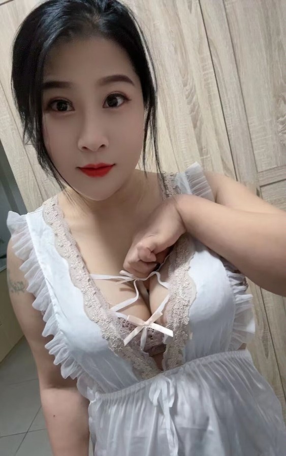 性感微胖兔妹妹