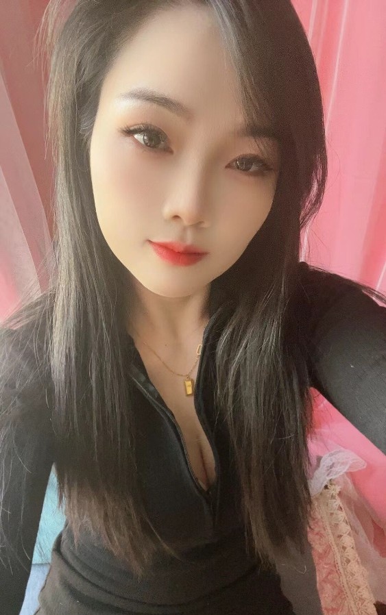 会玩的气质少妇