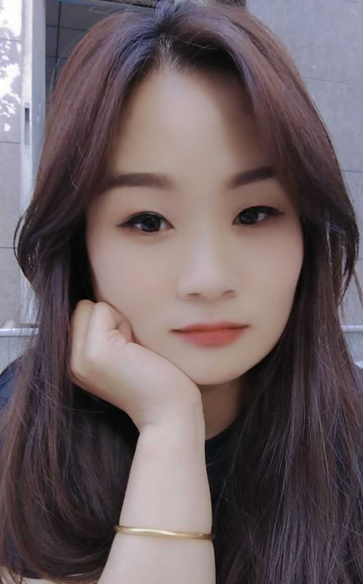 龙首原颜值小青
