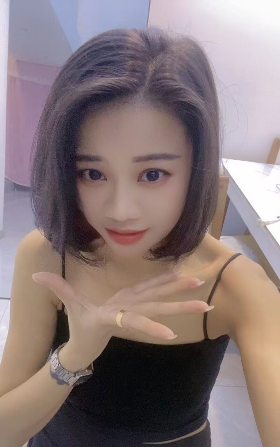 性感少妇绝活口爆