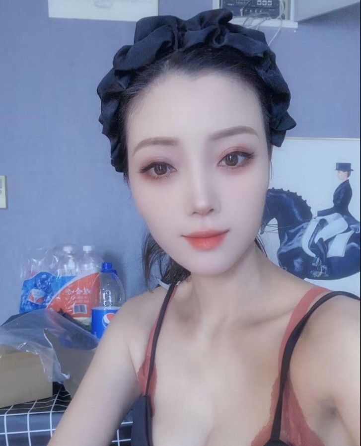 极致性价比妞妞