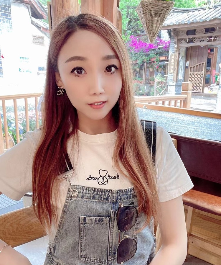 依晨