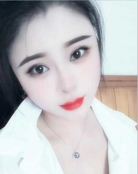 万国城大胸轻熟妇