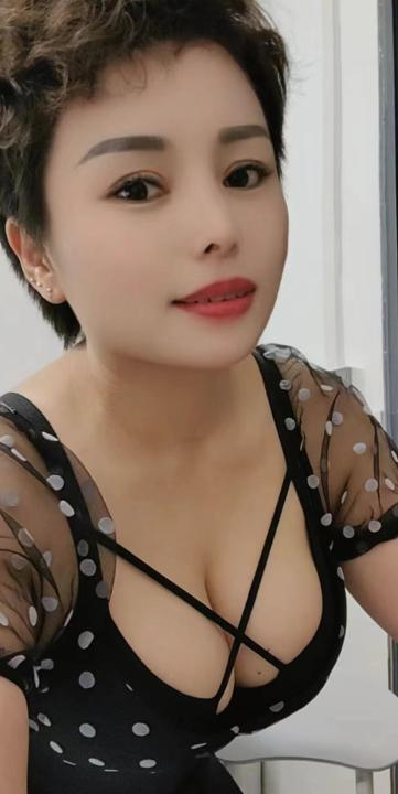 天河车陂大胸少妇
