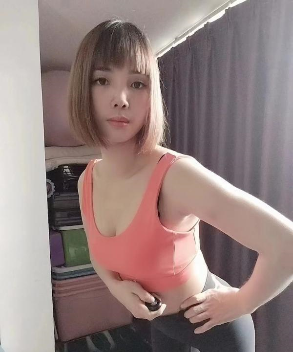 瑜伽妹绵绵