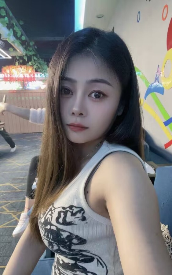 杭州妩媚性感靓女