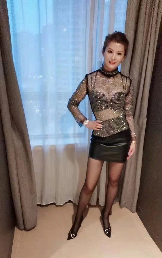 模特身材小姐姐