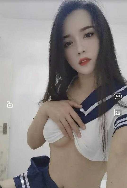 苗条性感黑丝少妇