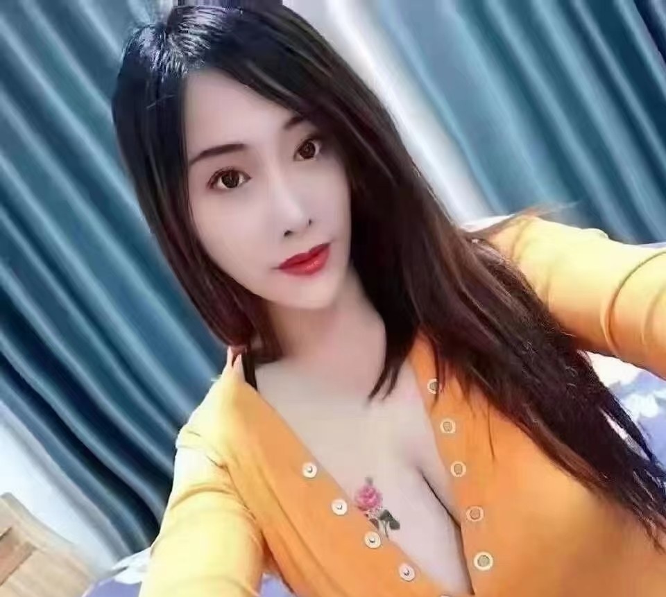 华南附近大胸少妇