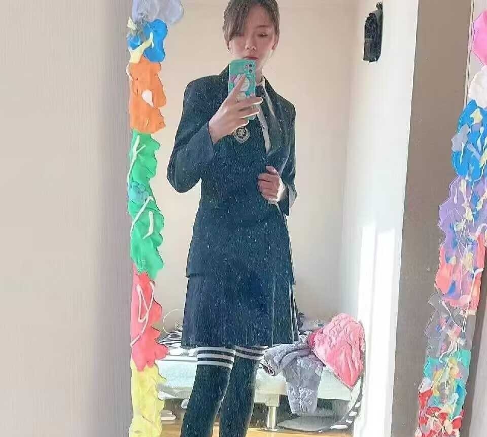 金马路婷婷