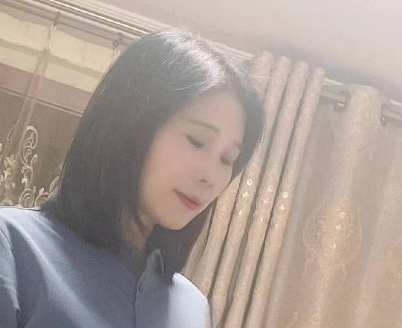 塘沽肤白熟女