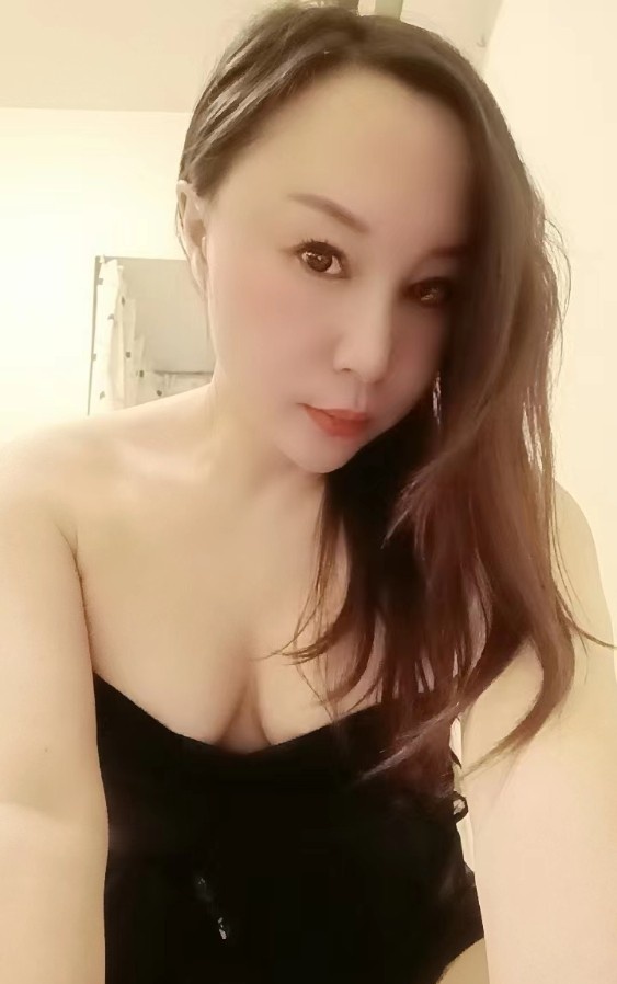 解锁风骚小护士