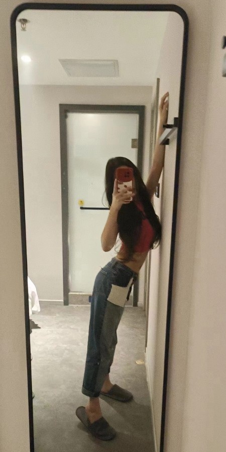 油坊桥嫩穴妹子